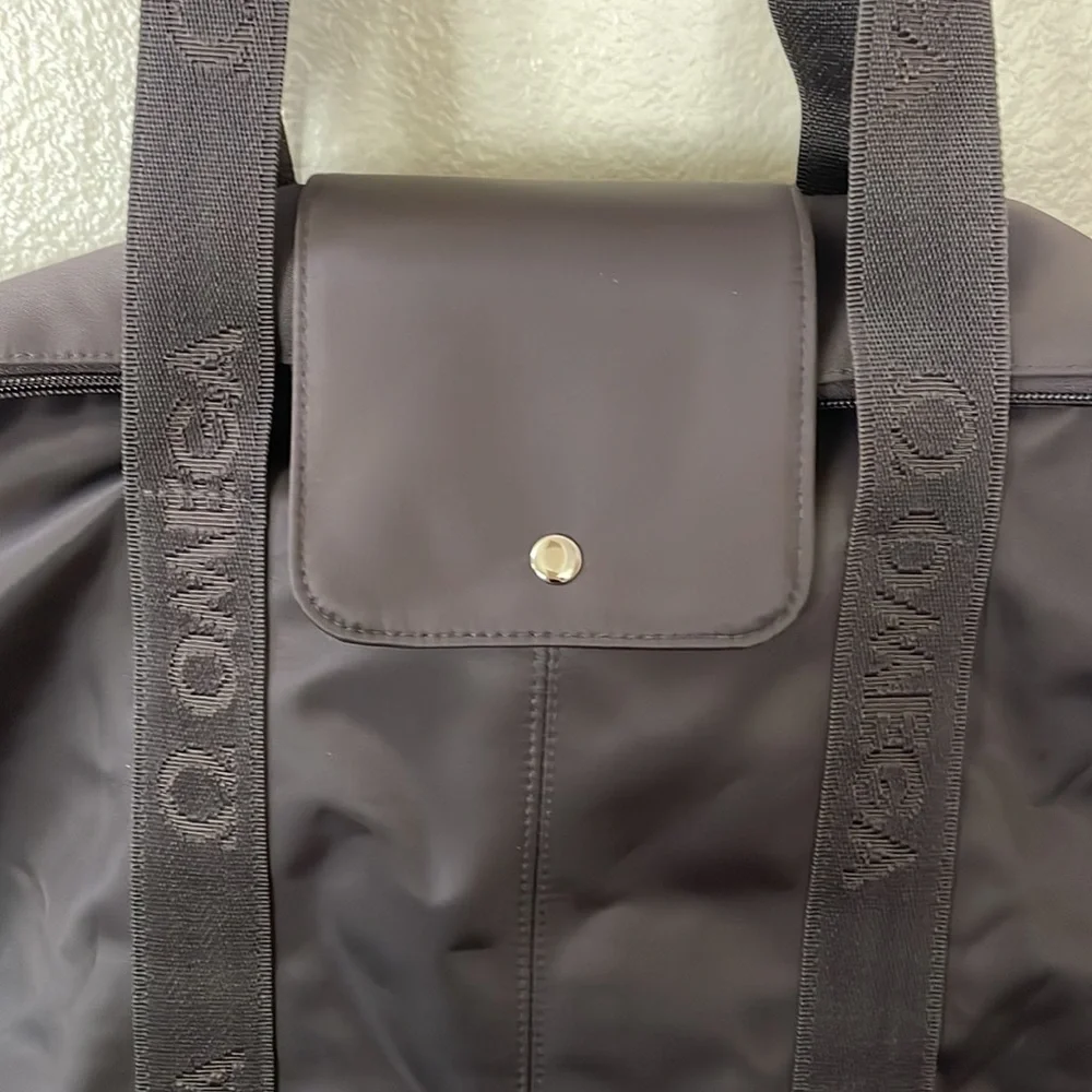 RARE! Omega Watch Speedmaster James Bond Folding Brown Tote Travel Carry On Bag